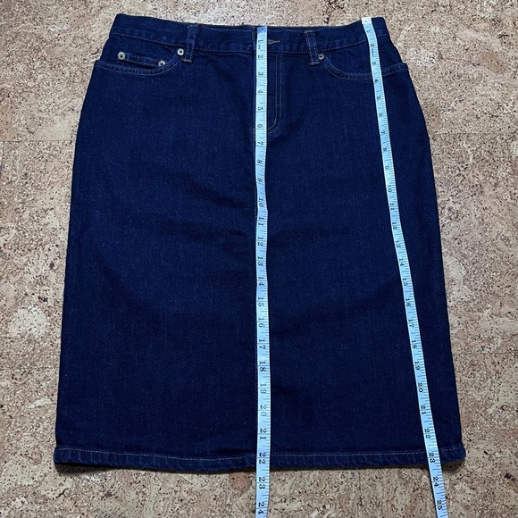 Lauren Ralph Lauren Dark Wash Denim Jeans Skirt in Sz 4 - Picture 10 of 10